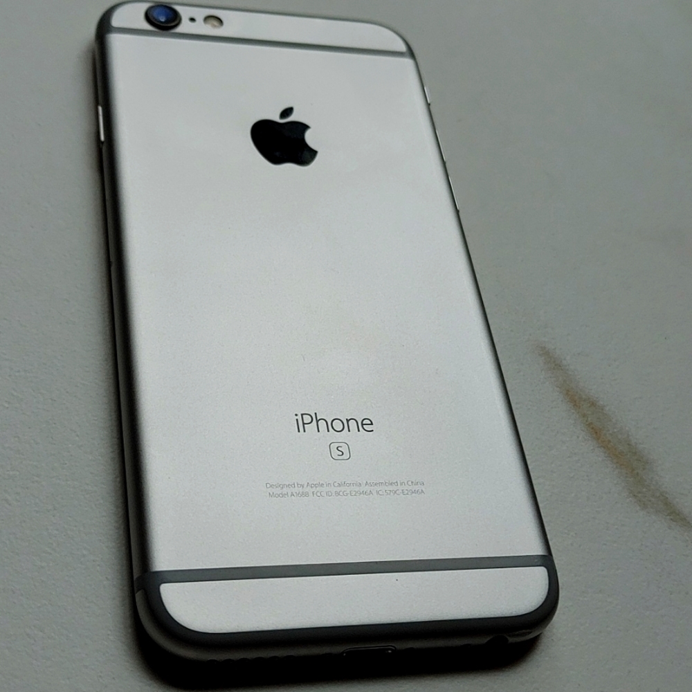 iPhone 6s Space Gray 64 GB